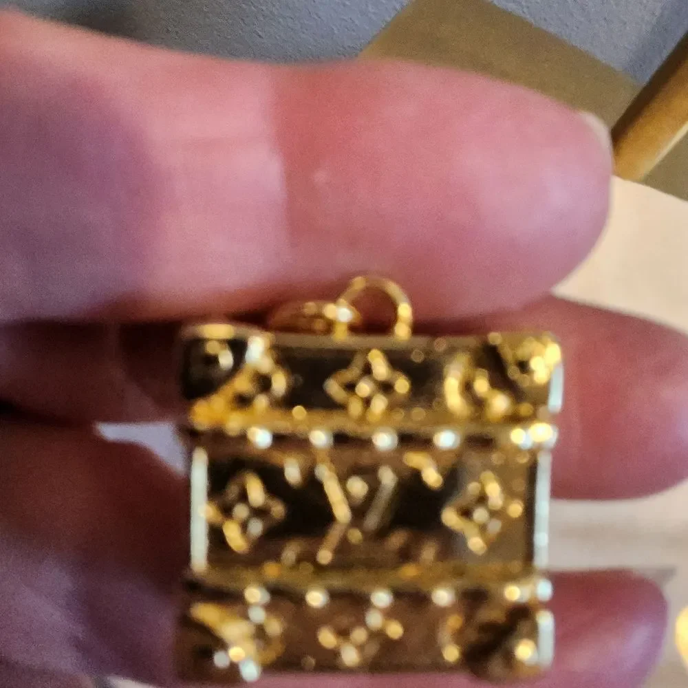 Louis Vuitton loius vuitton